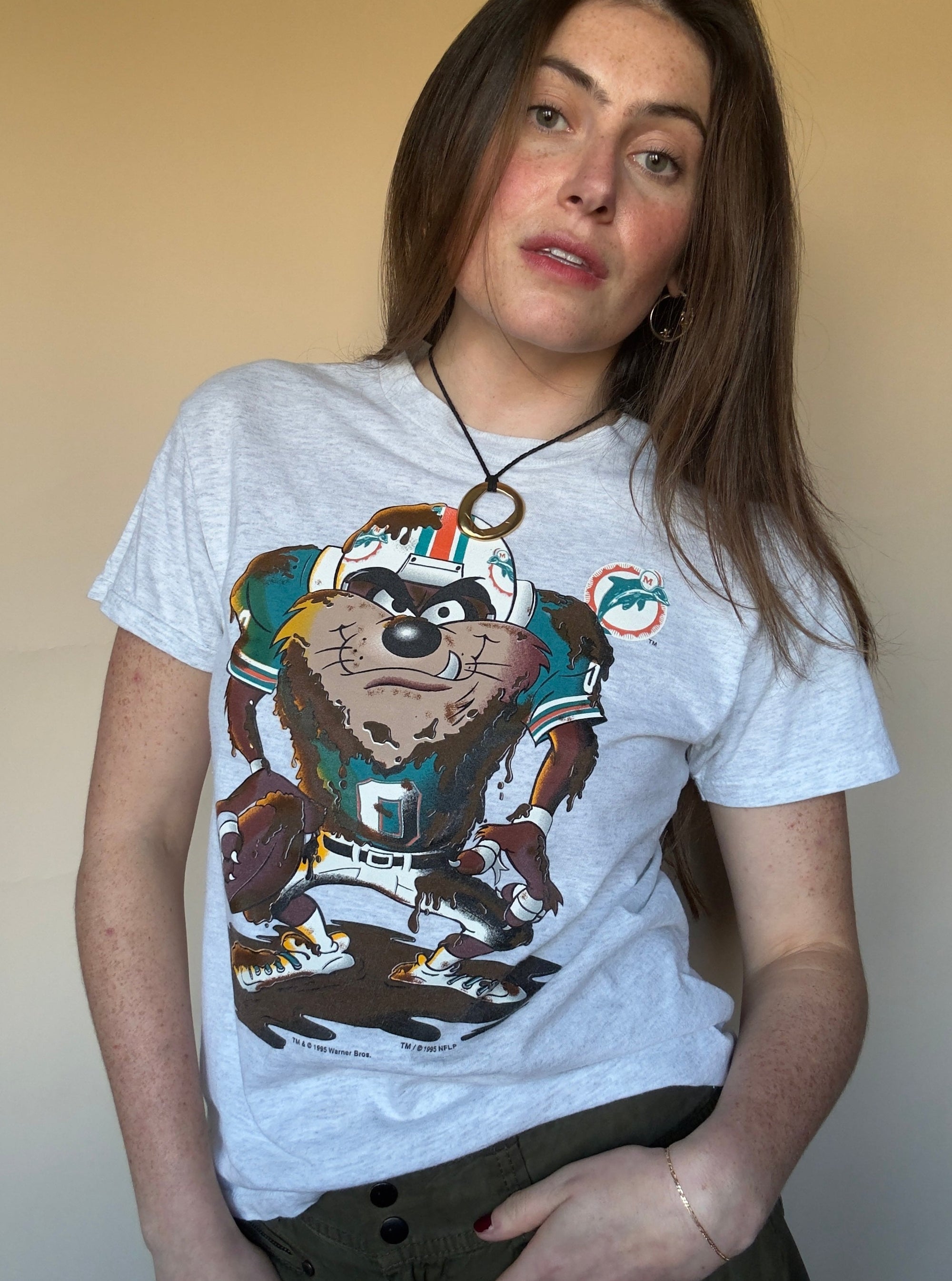 1995 DELTA PRO WEIGHT TASMANIAN DEVIL MIAMI DOLPHINS T-SHIRT