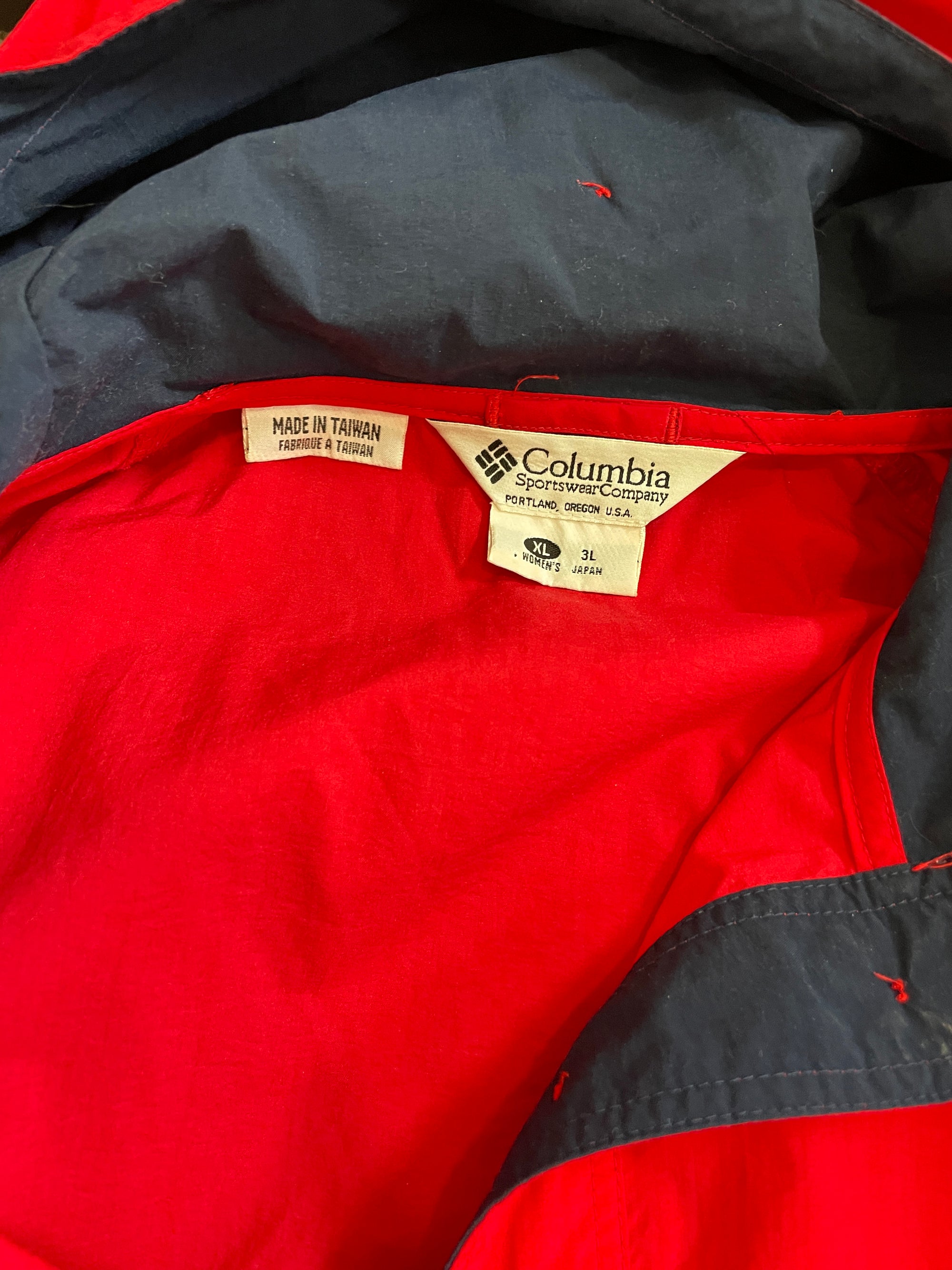 Y2K COLUMBIA MARA WINDBREAKER