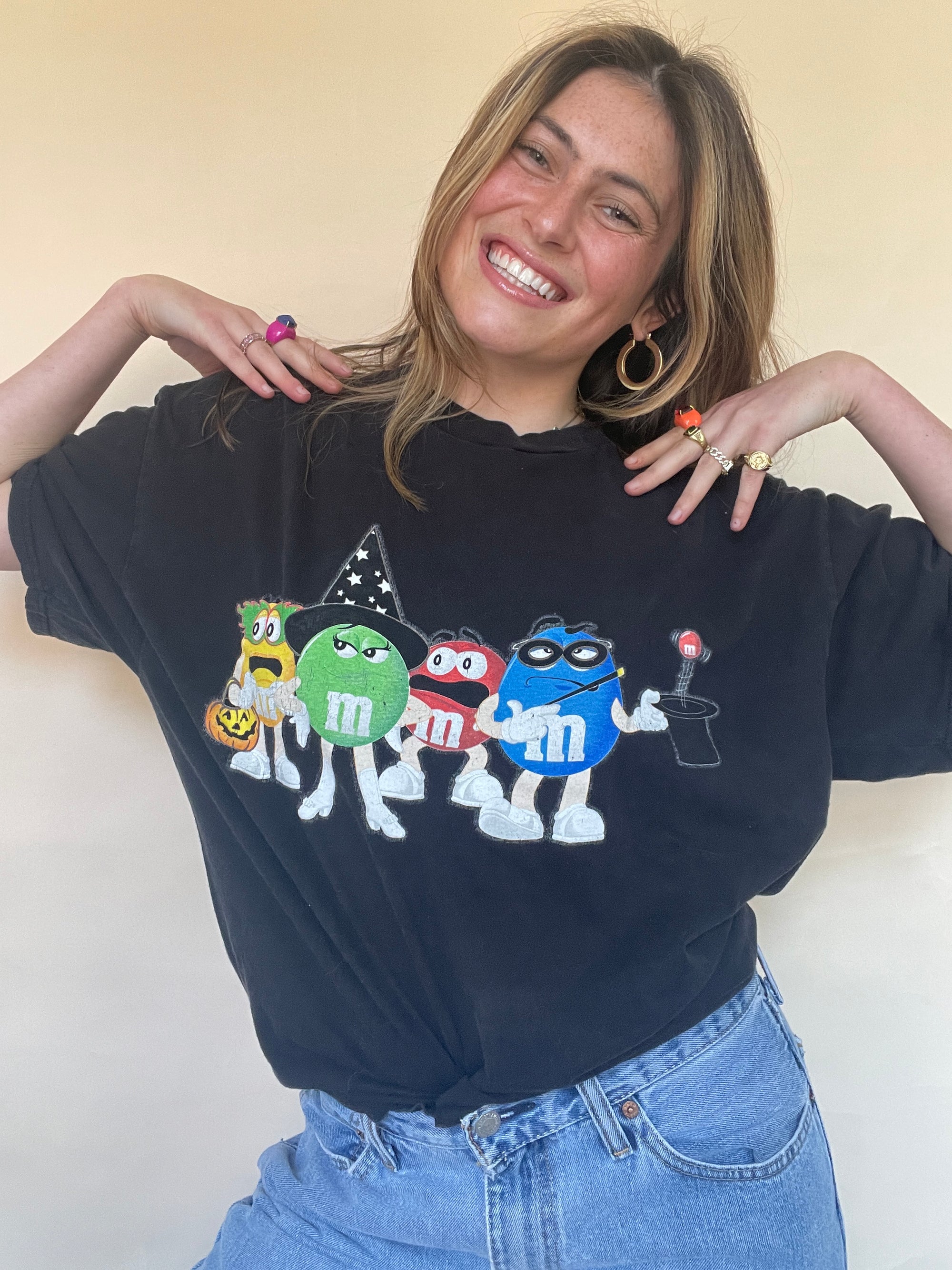 Y2K M&MS SPOOKY HALLOWEEN T-SHIRT